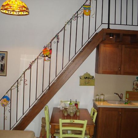 Xenios Cottages Lofou Rum bild