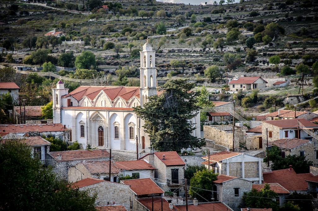 Xenios Cottages Lofou Exteriör bild