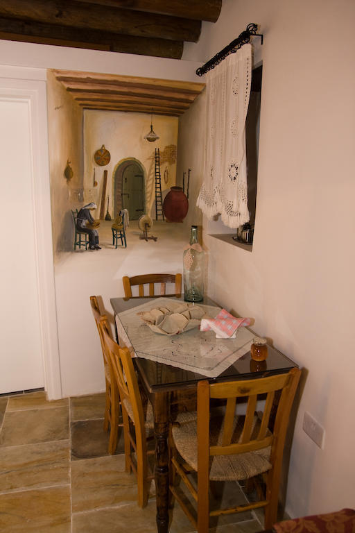 Xenios Cottages Lofou Rum bild