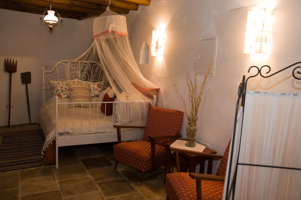 Xenios Cottages Lofou Rum bild
